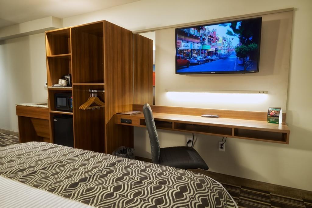 Microtel Inn & Suites Sault Ste. Marie Kültér fotó