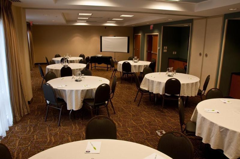 Microtel Inn & Suites Sault Ste. Marie Kültér fotó